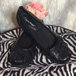 Mary Janes, Black, Comfy, Never Worn. Bare Traps.